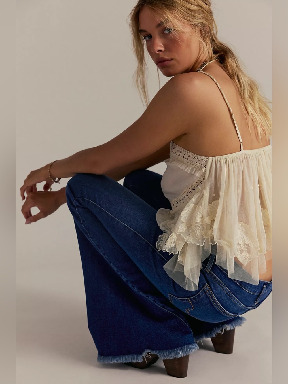 We The Free Free People Empire Flare Jeans Size 25 NWT $98